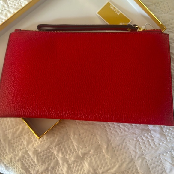 NWT Michael Kors, red wristlet ❤️❤️ - Picture 2 of 3